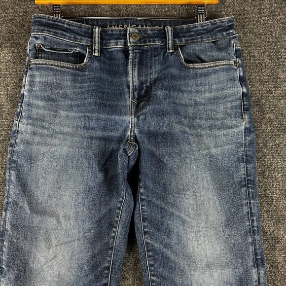 American Eagle Jeans Mens 32 Original Straight Cotton Stretch Pockets Frayed Hem - Picture 3 of 11
